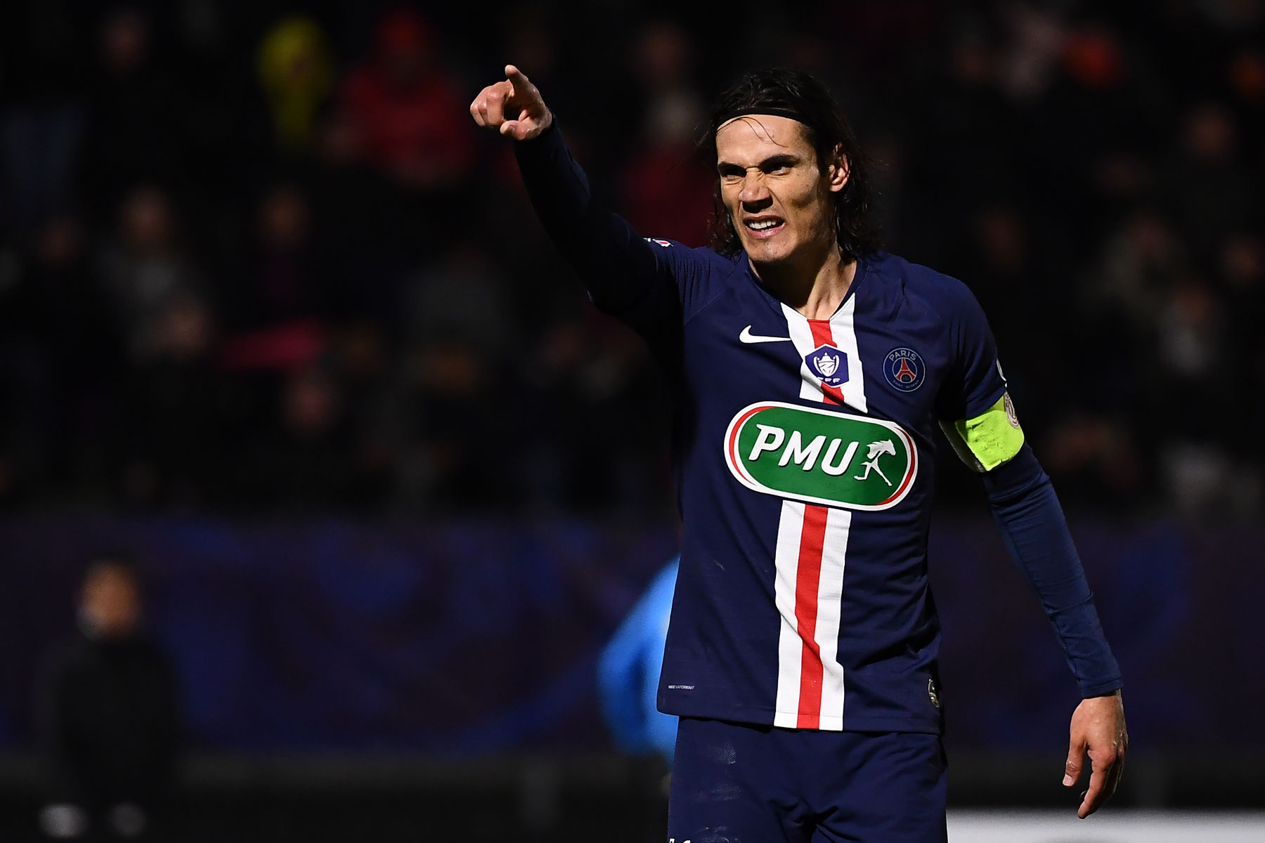 Cavani linked to Premier League clubs as Atlético fails to secure deal - Bóng Đá