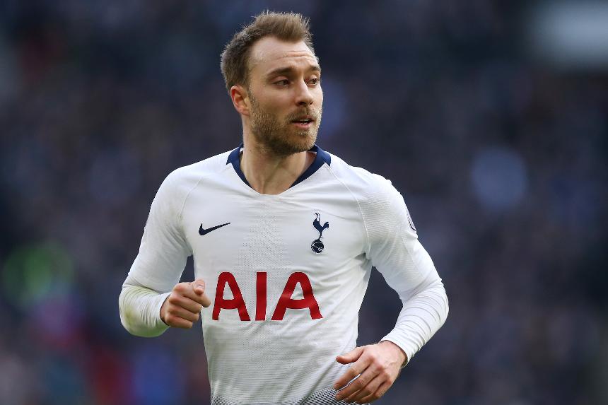 three possible players Inter could sign, according to La Gazzetta dello Sport. They are Christian Eriksen, Ashley Young or Olivier Giroud. - Bóng Đá