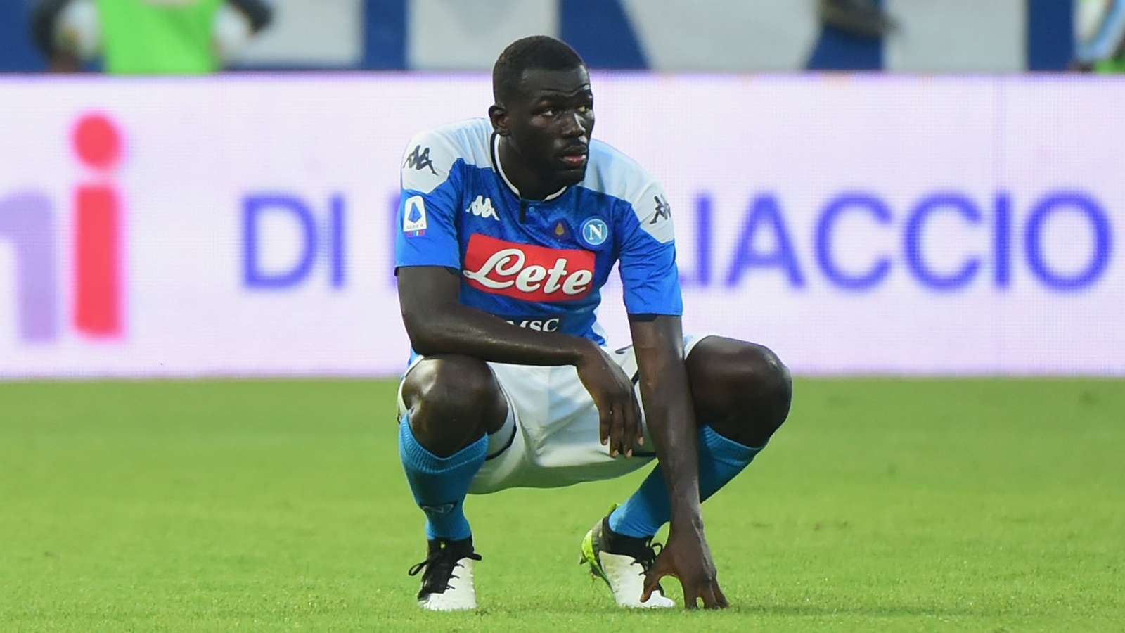 PSG set to table contract offer for Koulibaly - Bóng Đá