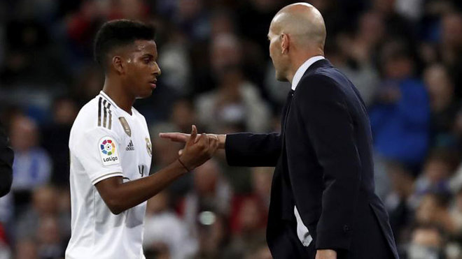 Rodrygo: Zidane takes me to his office and shows me what I've done wrong - Bóng Đá
