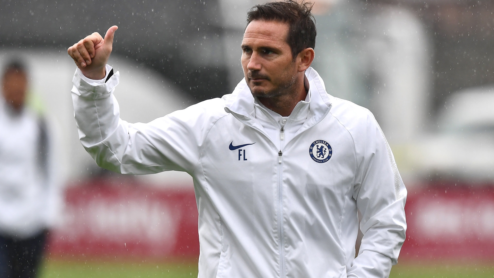 Chelsea boss Frank Lampard makes promise to Olivier Giroud after failed Tottenham transfer - Bóng Đá