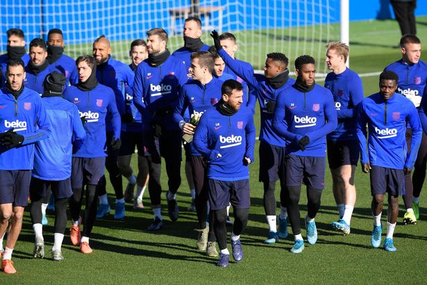 Two Barcelona stars 'involved in training ground bust-up' amid dressing room unrest - Bóng Đá