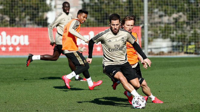 Eden Hazard completes full training session ahead of return - Bóng Đá
