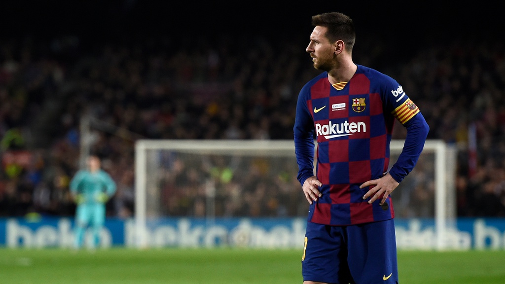 Manchester City 'monitoring Lionel Messi situation amid Barcelona fallout' - Bóng Đá