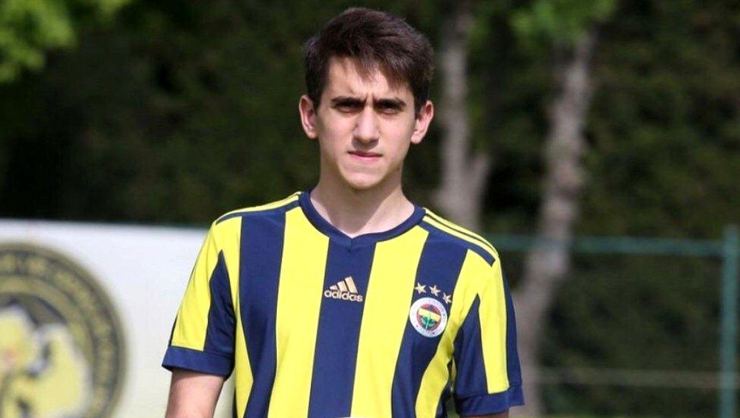 Man United & Barcelona target Omer Faruk Beyaz responds to report that he will join one of these European giants this summer - Bóng Đá