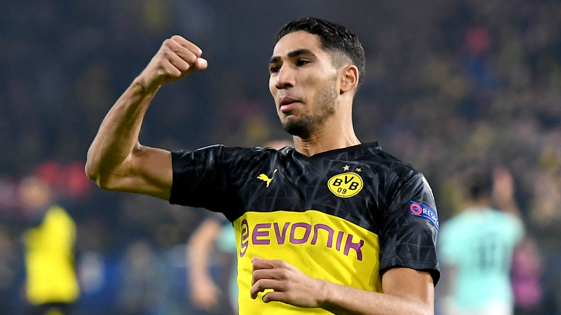 Achraf Hakimi's move to Inter isn't a done deal yet. Inter and Real Madrid continue negotiating. - Bóng Đá