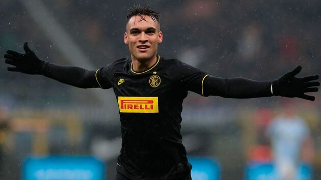 Barca gửi đề nghị 70 triệu euro và Firpo để mua Lautaro - Bóng Đá