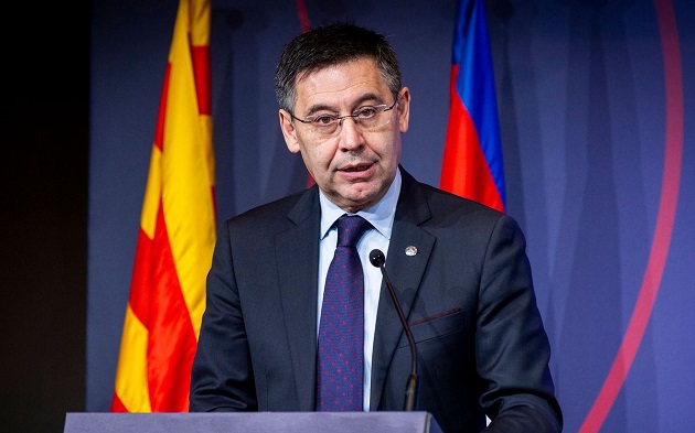 Presidential candidate Farre fills in request for vote of no confidence against Bartomeu and Barcelona's board - Bóng Đá