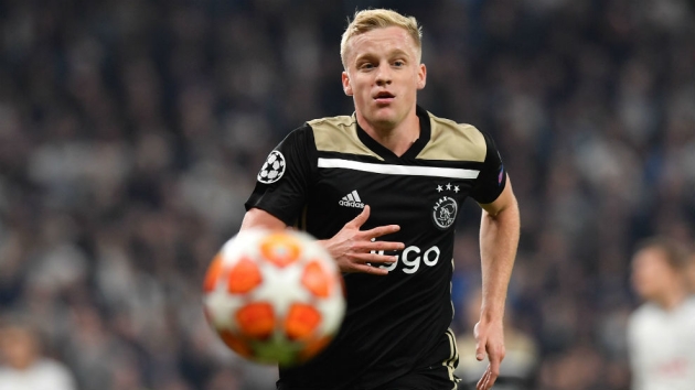 Ajax leave Van de Beek out of squad for Frankfurt friendly as exit looms - Bóng Đá