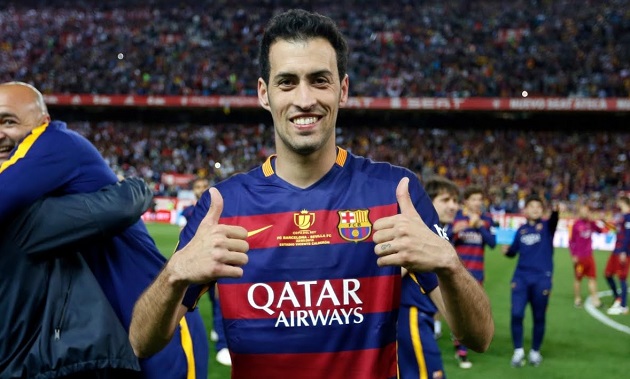 It's been 12 years since Sergio Busquets' Barca debut! Here are 3 remarkable records Spaniard has set since then - Bóng Đá