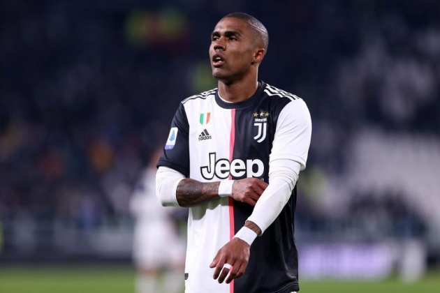  Juventus and Barcelona are interested in a swap deal that see Dembele head to Turin and Douglas Costa go the other way  - Bóng Đá