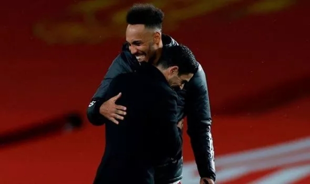Arsenal boss Mikel Arteta has found three new undroppables in addition to Aubameyang - Bóng Đá
