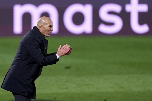 The Real Madrid dressing room didn't like Zidane's choice of line-up - Bóng Đá