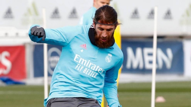 Ramos trains with the Real Madrid squad ahead of Monchengladbach - Bóng Đá