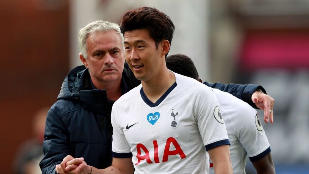 Son wants to stay at Tottenham until the end of his career, claims Mourinho - Bóng Đá