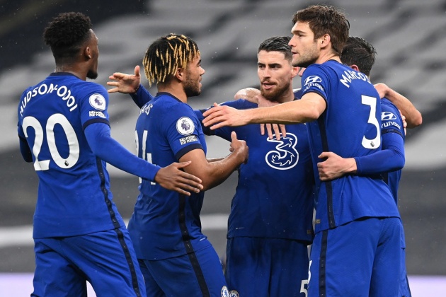 Các ngôi sao trong đội hình The Blues hiểu rõ ý đồ chiến thuật và điều mà nhà cầm quân này truyền tải, vì thế thi đấu đặc biệt chặt chẽ nhưng cũng đầy nguy hiểm.