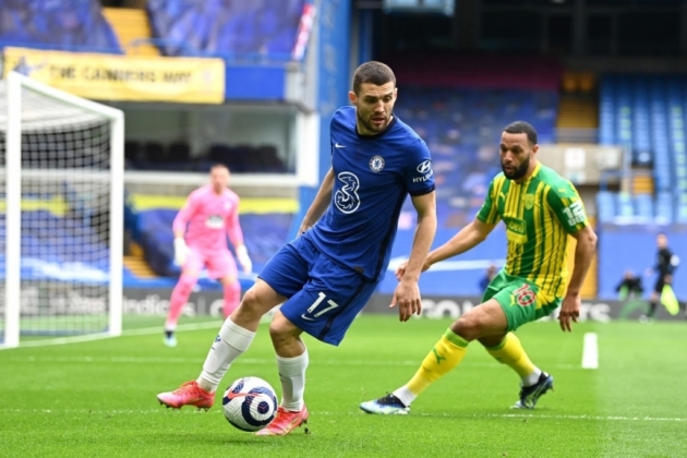 Chelsea bế tắc trước West Brom.