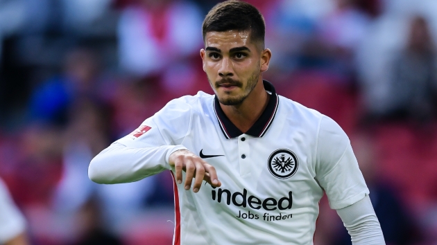 Manchester United target Andre Silva 'can leave Eintracht Frankfurt for £26m this summer' after contract clause is revealed...  - Bóng Đá