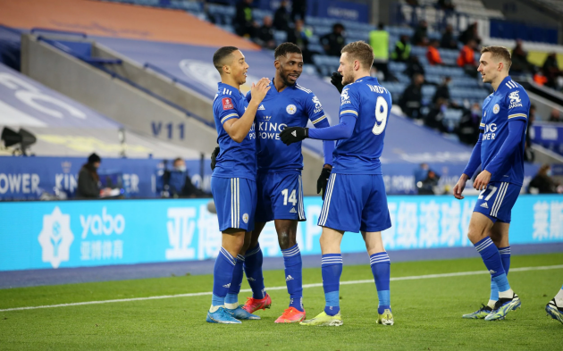 Chuỗi trận dày đặc khiến Man Utd bất lợi trước Leicester.