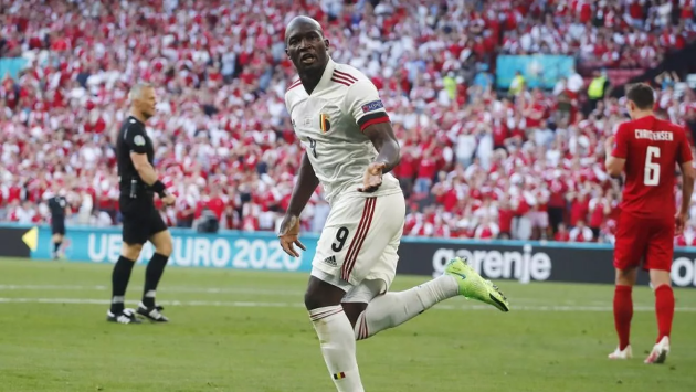 Lukaku tự tin trước Ronaldo ở khoản sức mạnh thể chất.