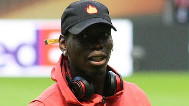 Sky Sports reporter: Man United still in talks with Paul Pogba about his future - Bóng Đá