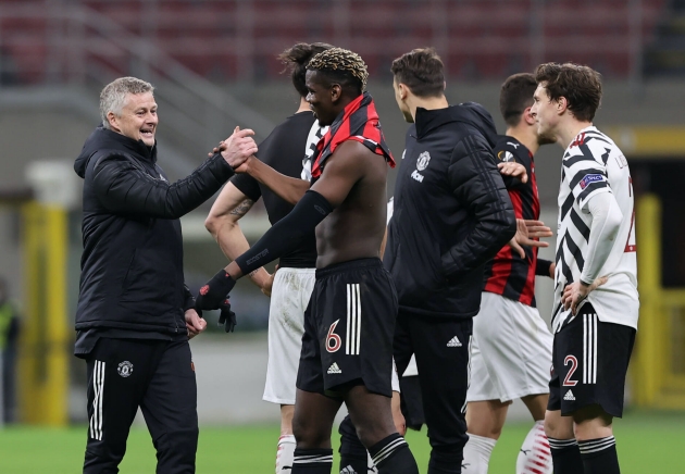“It’s about turning up”- Former teammate believes the heat is on Solskjaer to win silverware this season - Bóng Đá