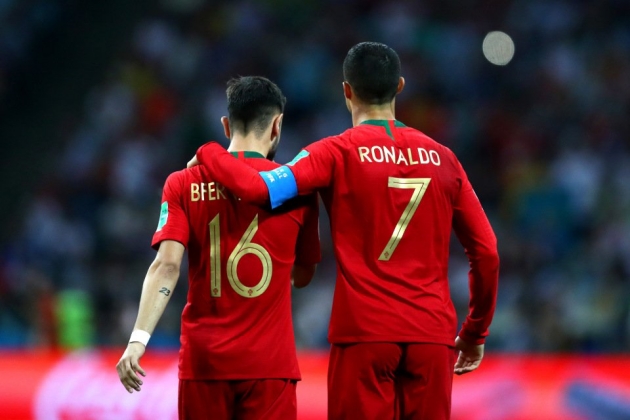 Man Utd star Bruno Fernandes and two other phone calls behind Cristiano Ronaldo transfer - Bóng Đá