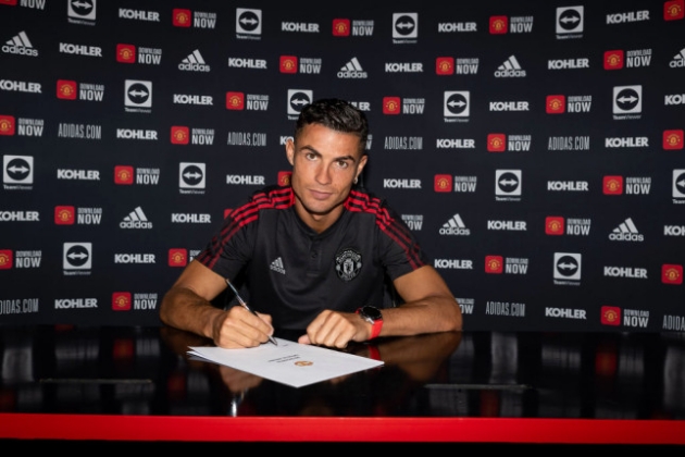 Cristiano Ronaldo hints he’ll spend next four years at Manchester United  - Bóng Đá