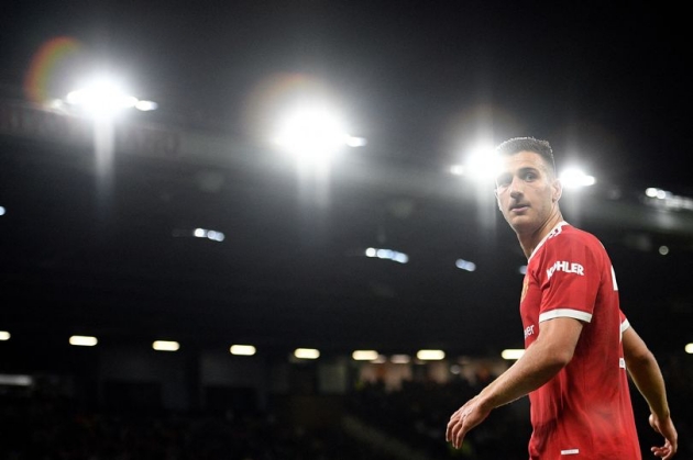 Diogo Dalot is helping make Manchester United transfer priority even clearer - Bóng Đá