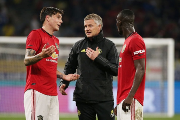 Four ways Manchester United defence could line up without Raphael Varane and Harry Maguire - Bóng Đá