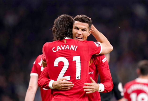 Đập tan ngờ vực, Ronaldo thăng hoa bên Cavani - Bóng Đá