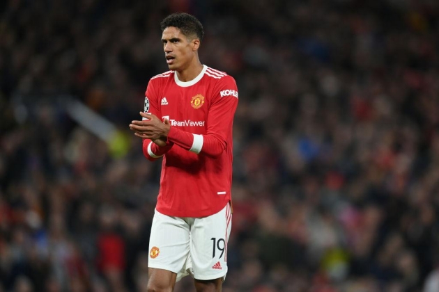 Varane's injury causes headache for Solskjaer: What are his alternatives to stop Manchester City? - Bóng Đá