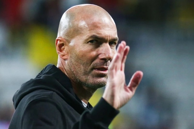 Không phải Zidane, có 1 cái tên khiến CĐV MU nhớ Sir Alex - Bóng Đá