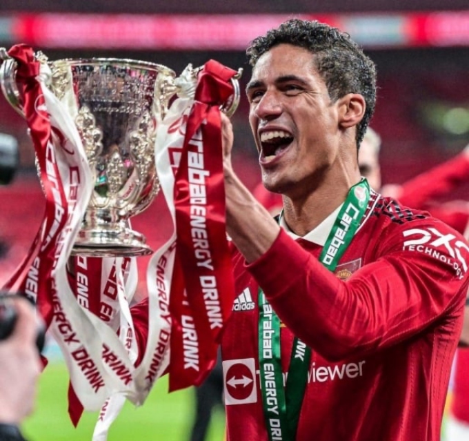 Sự ra đi của Varane cho thấy điều quan trọng tại Man United hè 2024 - Bóng Đá