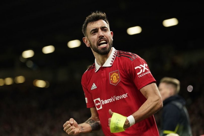 Man United phải công bằng với Bruno Fernandes - Bóng Đá