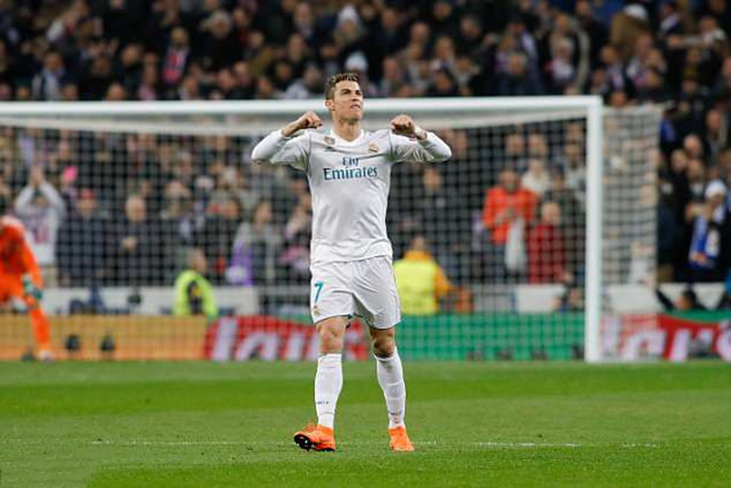 Từ chối tăng lương, Real để Ronaldo tự định đoạt tương lai? - Bóng Đá