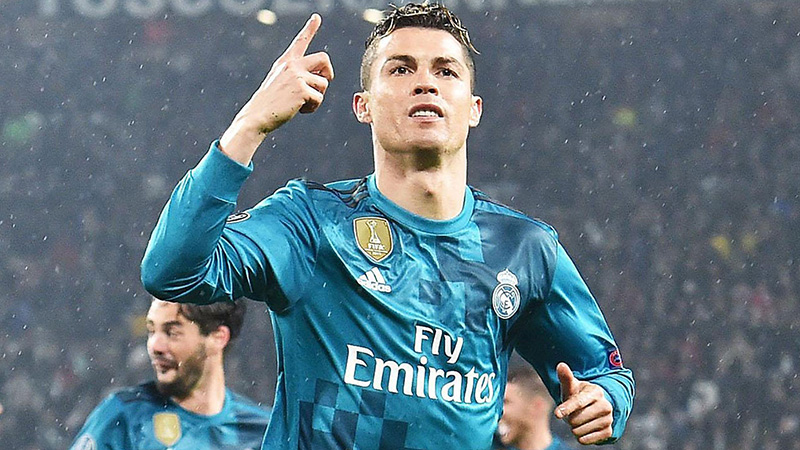 Ronaldo đến Juventus: Hạnh phúc vẫn biết là những điều giản đơn - Bóng Đá