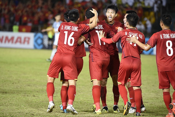 Báo Châu Á chỉ ra cái tên chơi hay nhất tuyển Việt Nam, không phải Văn Đức - Bóng Đá