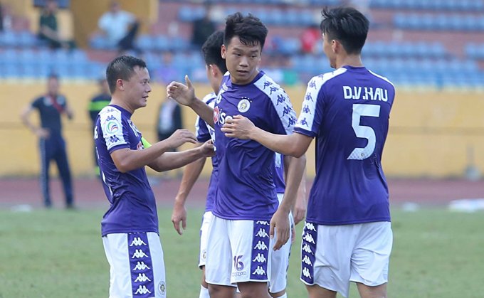 Điểm tin bóng đá Việt Nam sáng 17/5: HLV Thái e ngại Công Phượng, Hà Nội FC lập kỷ lục tại AFC Cup - Bóng Đá