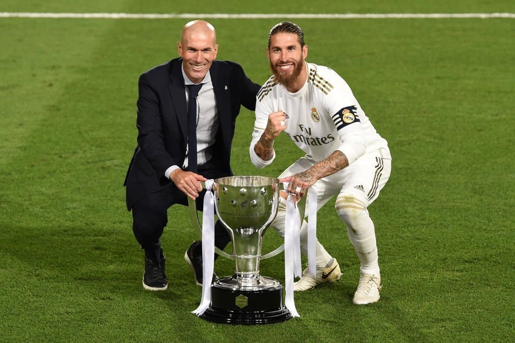 Zidane - Kỳ quan độc nhất trong lịch sử bóng đá - Bóng Đá