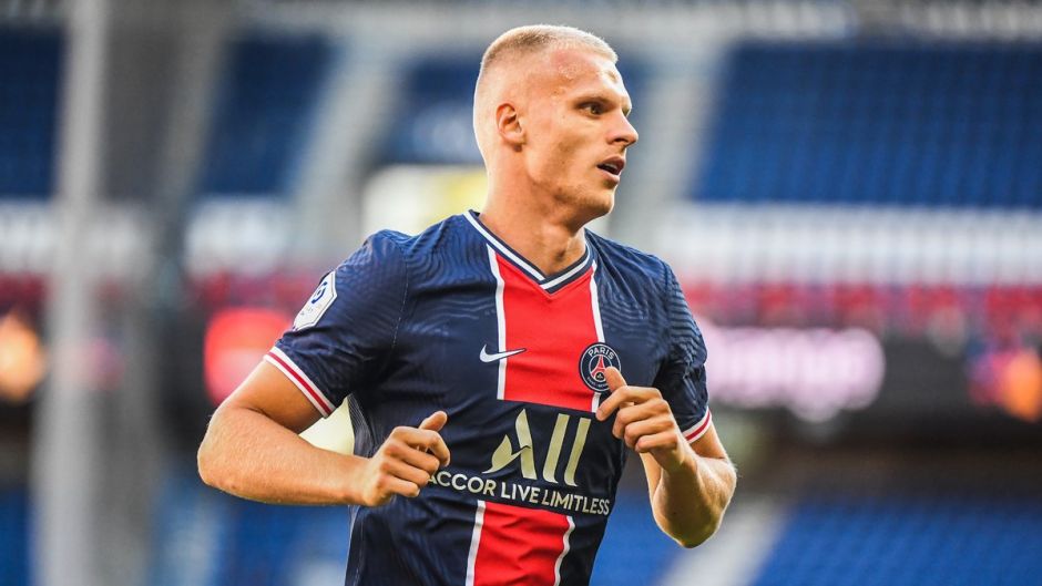 Mitchel Bakker được xem là một trong những hậu vệ trái tài năng nhất tại Ligue 1.