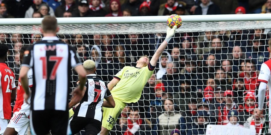 Newcastle gục ngã, Howe ấn tượng với 1 sao Arsenal - Bóng Đá