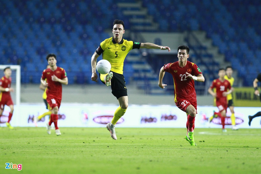 Hậu vệ gốc Bỉ của tuyển Malaysia đã có mặt tại Singapore - Bóng Đá