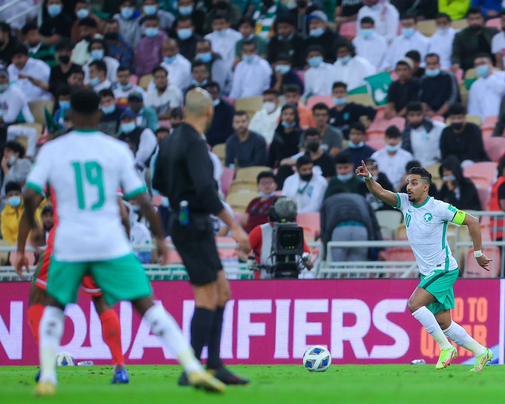 Tuyển Saudi Arabia tiếp tục bất bại ở vòng loại thứ ba World Cup 2022 - Bóng Đá