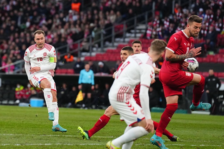 Eriksen sút xa thành bàn giúp Đan Mạch thắng 3-0 - Bóng Đá