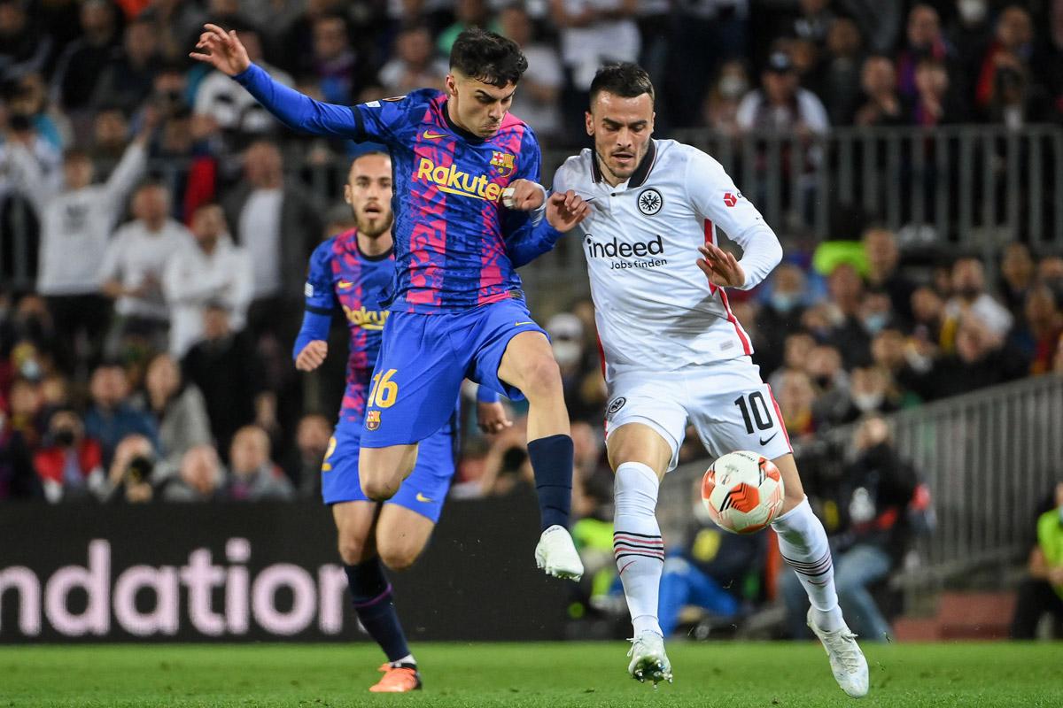 Barca vỡ Europa League: Nỗi ám ảnh của Xavi - Bóng Đá