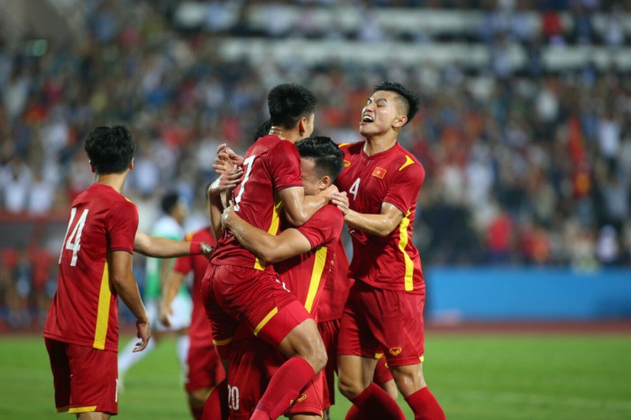 Thắng nhọc Myanmar, U23 Việt Nam bị đặt nghi vấn về lối chơi - Bóng Đá