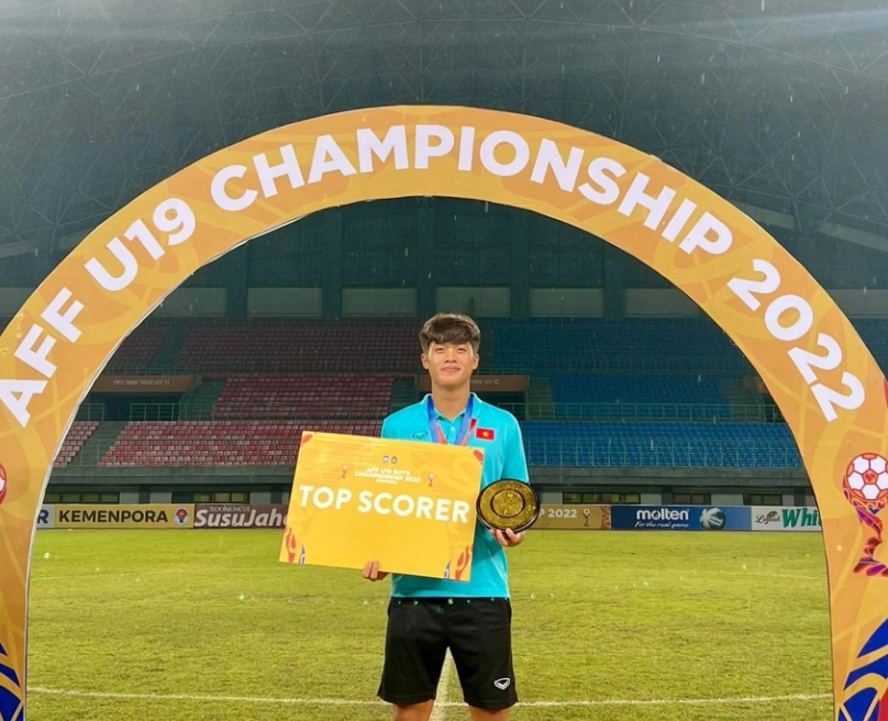 Tiền đạo U19 Việt Nam là Vua phá lưới giải Đông Nam Á - Bóng Đá