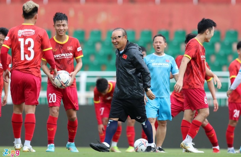 HLV Park: 'Quang Hải sẽ xin Pau FC về đá AFF Cup' - Bóng Đá