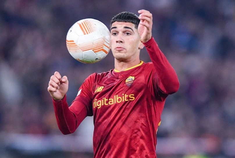 Cầu thủ Roma từ chối dự World Cup 2022 - Bóng Đá